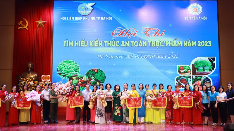 Nâng cao ý thức bảo vệ sức khỏe của bản thân và gia đình, cộng đồng xã hội