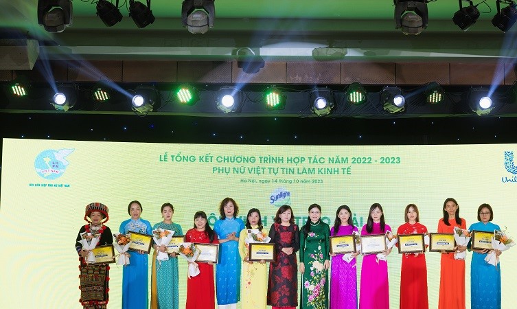 Tiếp tục đồng hành cùng phụ nữ Việt tự tin làm kinh tế