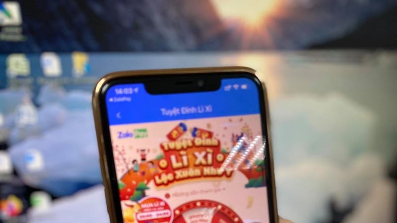 Cẩn trọng mắc bẫy lừa đảo lì xì điện tử và xem bói trực tuyến