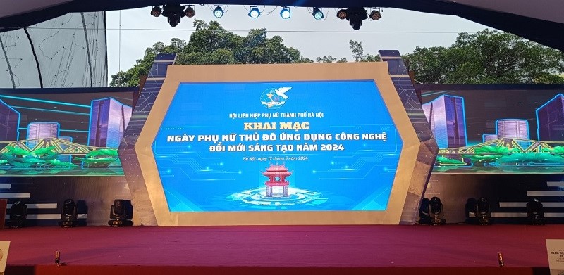 19h30 tối nay, khai mạc Ngày Phụ nữ Thủ đô ứng dụng công nghệ đổi mới sáng tạo năm 2024