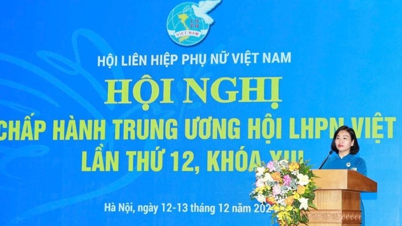 Khai mạc Hội nghị lần thứ 12 Ban Chấp hành TƯ Hội LHPN Việt Nam khóa XIII