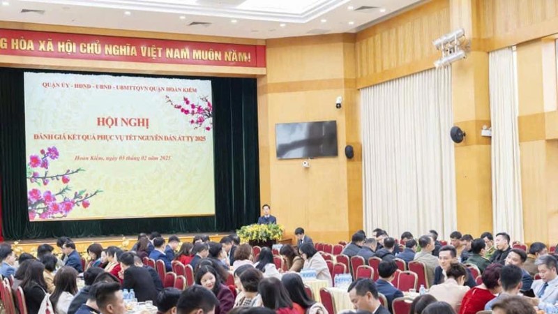 Quận Hoàn Kiếm: Bắt tay ngay vào làm việc từ những ngày đầu Xuân mới