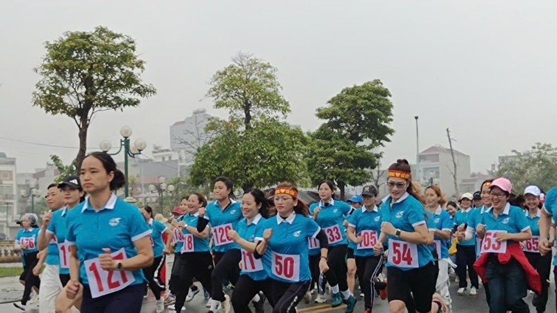 Hội LHPN huyện Đông Anh: Sôi nổi ngày hội thể thao “Vì sự tiến bộ phụ nữ” năm 2025