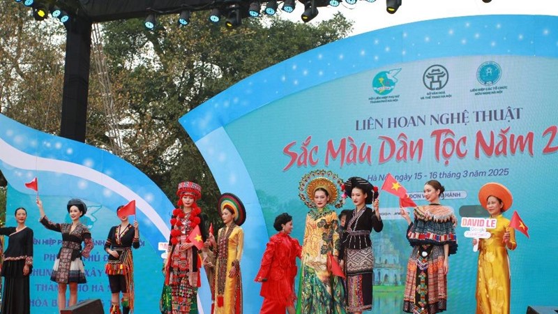 Những hình ảnh ấn tượng tại Festival “Phụ nữ Thủ đô vì hòa bình, phát triển” năm 2025