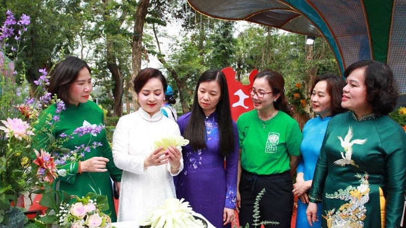 Tôn vinh sản phẩm truyền thống, sáng tạo của phụ nữ Thủ đô 