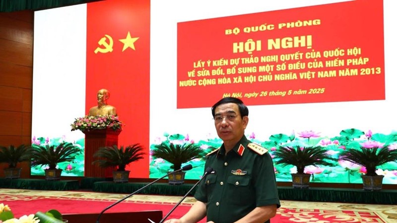 Bộ Quốc phòng tổ chức lấy ý kiến về sửa đổi Hiến pháp năm 2013