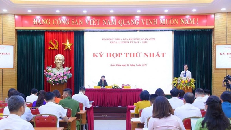 Kỳ họp thứ Nhất HĐND phường Hoàn Kiếm khóa I đã hoàn thành nội dung, chương trình đề ra
