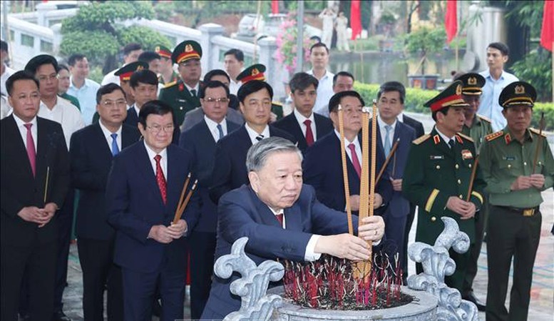 Kỷ niệm trọng thể 110 năm Ngày sinh Tổng Bí thư Nguyễn Văn Linh