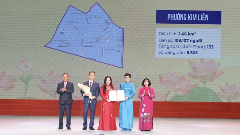 Danh sách Bí thư, Chủ tịch HĐND, UBND 126 xã, phường mới của Hà Nội