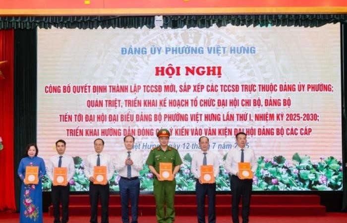 Xây dựng phường Việt Hưng văn minh, hiện đại, nghĩa tình