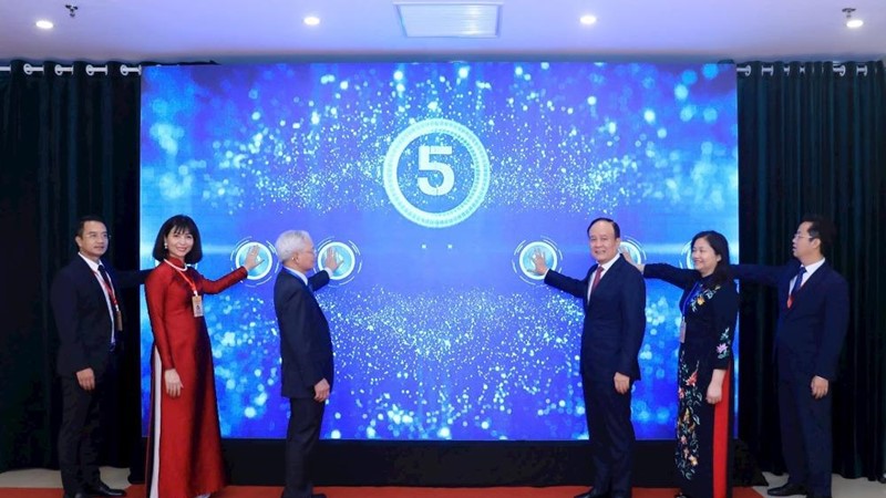 Phường Hoàn Kiếm: Khai mạc triển lãm “Phát triển Hoàn Kiếm số - Văn minh, hiện đại, đậm đà bản sắc“