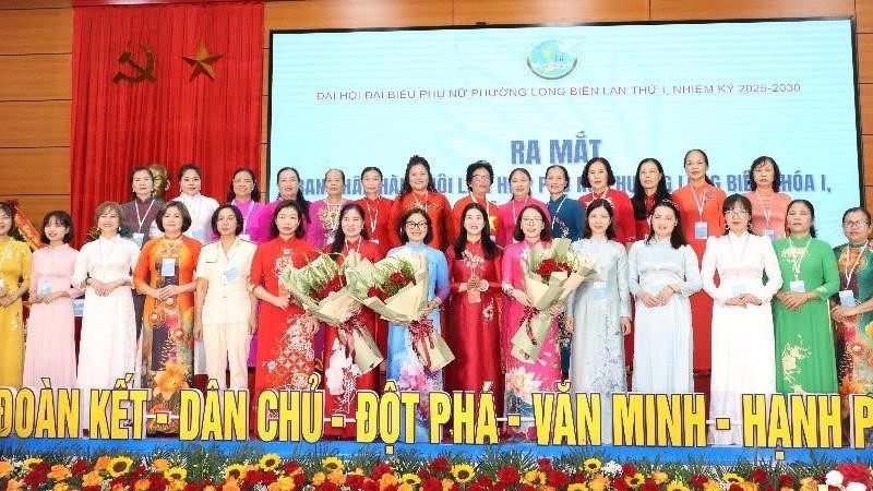 Phụ nữ Long Biên đẩy mạnh chuyển đổi số, ứng dụng công nghệ thông tin trong hoạt động Hội
