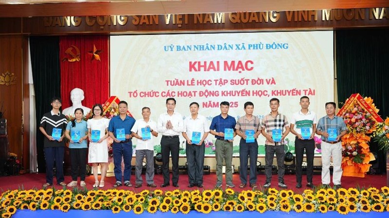 UBND xã Phù Đổng: Khai mạc Tuần lễ học tập suốt đời 
