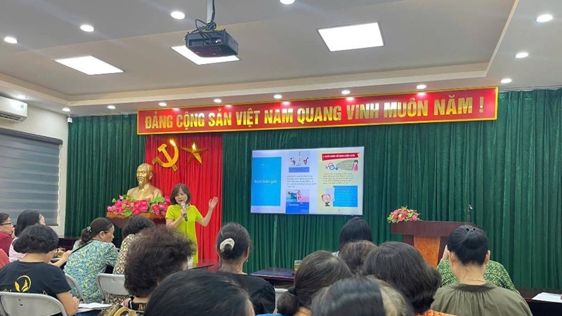 Hội LHPN phường Cửa Nam: Tuyên truyền nâng cao năng lực cho cán bộ, hội viên phụ nữ