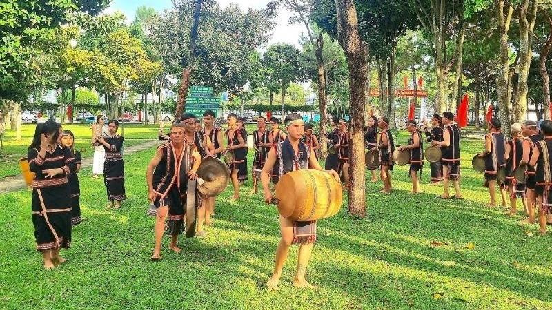 Văn hóa, con người trong tầm nhìn Đại hội XIV của Đảng: Từ nhận thức đến hành động