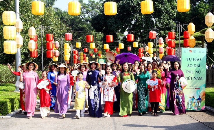  448 đại biểu chính thức được triệu tập tham dự Đại hội