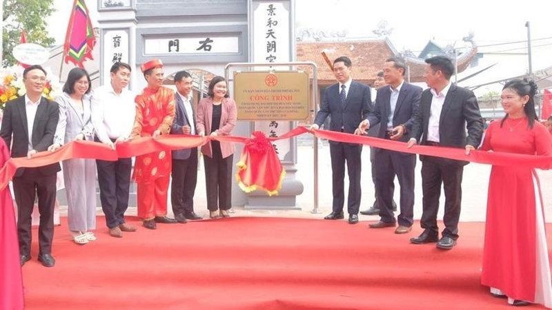 Xã Nội Bài gắn biển hai công trình chào mừng Đại hội Thi đua yêu nước toàn quốc lần thứ XI