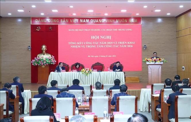 Phát huy vai trò hạt nhân chính trị trong xây dựng khối đại đoàn kết toàn dân tộc