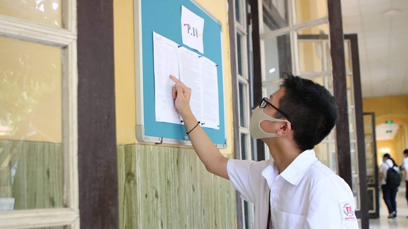 Nơi cực cao, nơi... 3 điểm/môn là trúng tuyển
