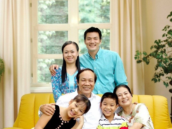 Yêu thương, hiếu thuận giúp gia đình Việt Nam trường tồn