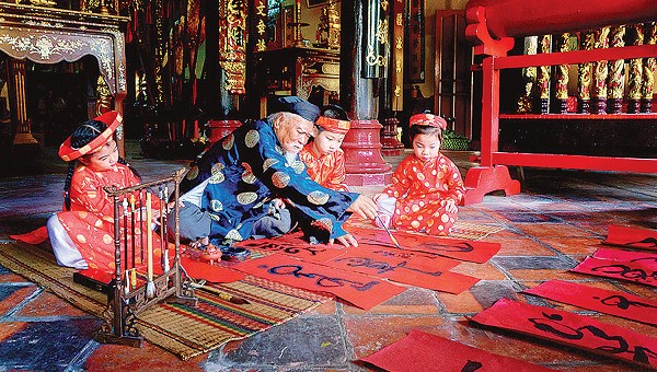 Xây chắc nếp nhà