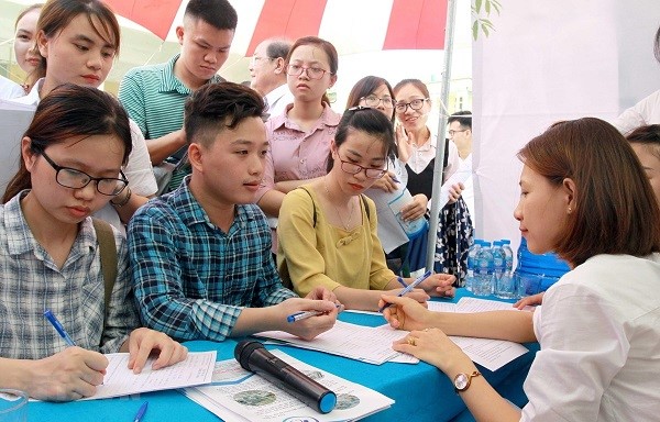 Doanh nghiệp “chịu chi” cho lao động chất lượng