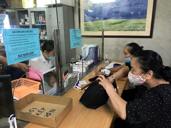 Người dân mất cơ hội tiếp cận thuốc mới