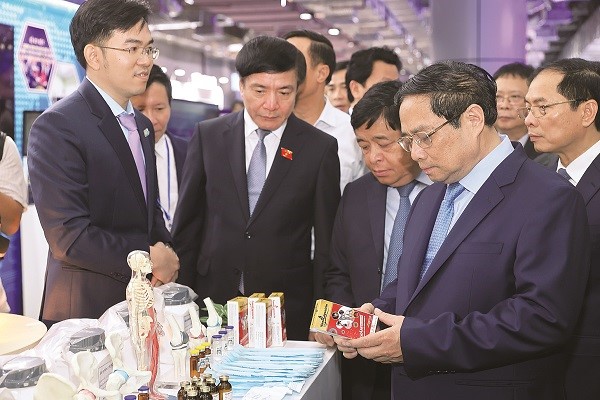 Đổi mới, sáng tạo để vươn ra biển lớn