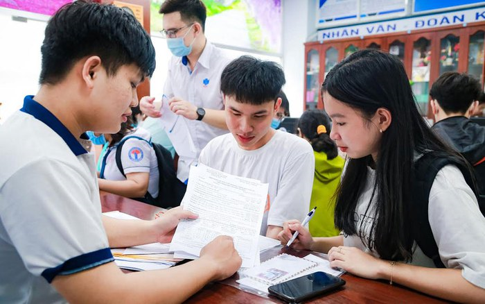 Dưới 5 điểm/môn cũng có thể đỗ đại học