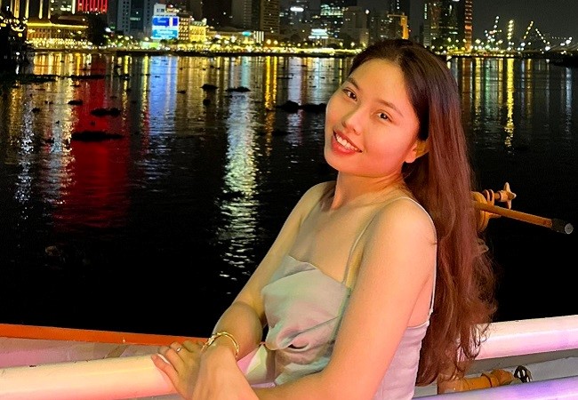 Con cái là khoản đầu tư “lỗ” của cha mẹ