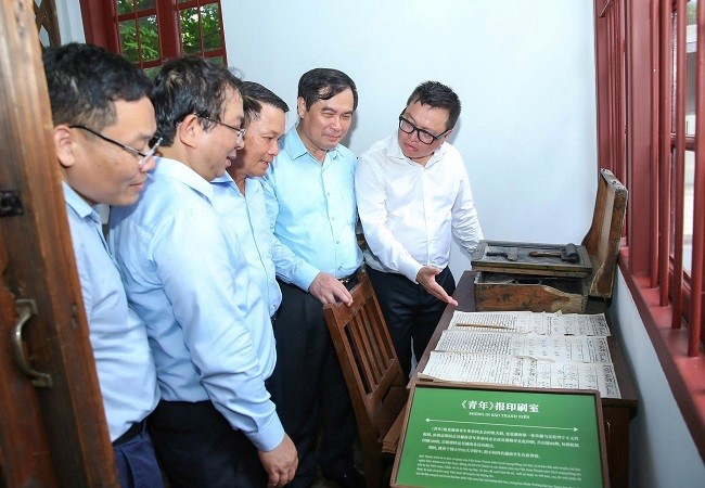 Về với cội nguồn báo chí cách mạng