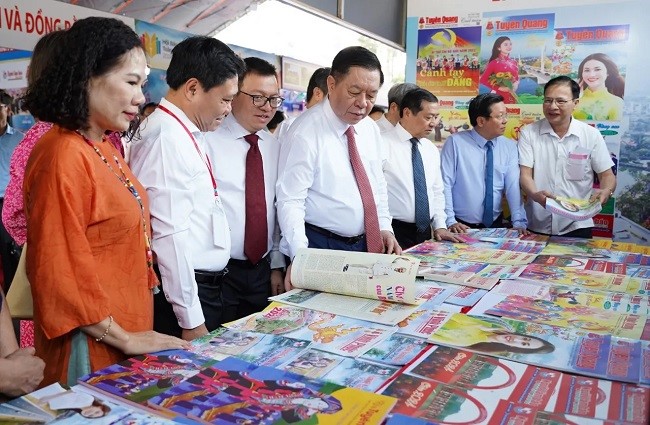 Báo chí - “Lá chắn thép” bảo vệ nền tảng tư tưởng của Đảng