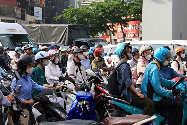 Hướng tới giáo thông xanh, bền vững