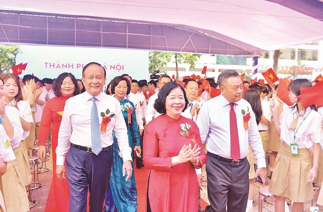 Đột phá từ giáo dục và đào tạo, nâng cao nguồn nhân lực để phát triển Thủ đô