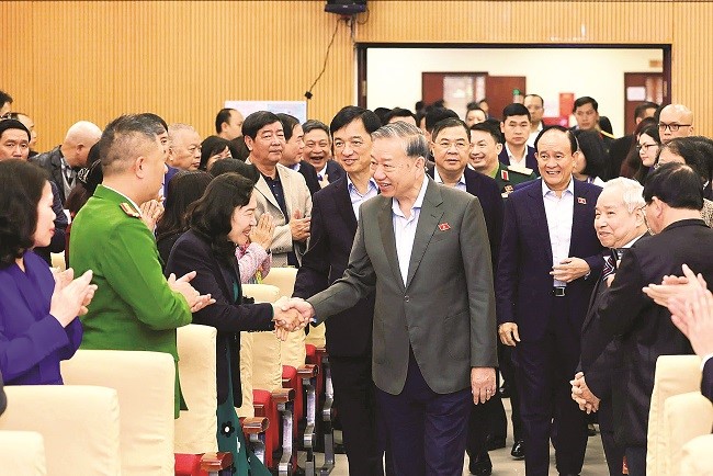 Vững bước vào kỷ nguyên  thịnh vượng, phát triển hùng cường