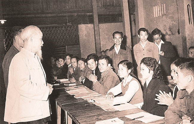 Tư tưởng Hồ Chí Minh về đổi mới: Khát vọng sánh vai các cường quốc năm châu