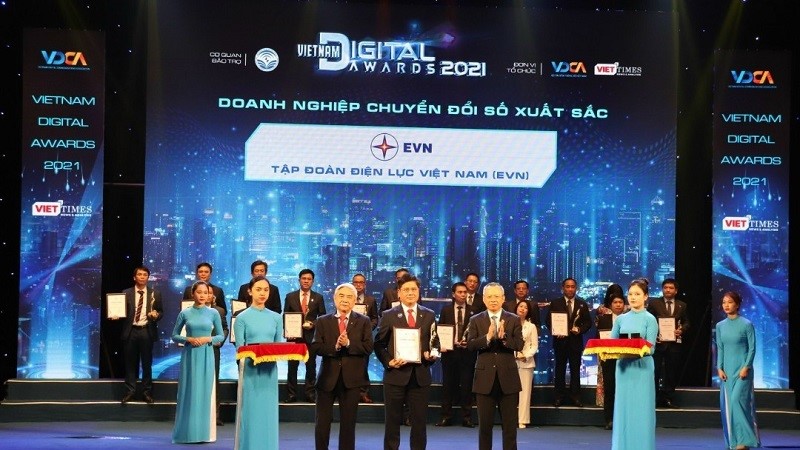 EVN nhận giải thưởng doanh nghiệp chuyển đổi số xuất sắc Việt Nam năm 2021