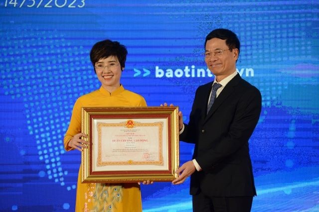 Báo Tin tức kỷ niệm 40 năm xuất bản số báo đầu tiên và đón nhận Huân chương Lao động hạng Nhất