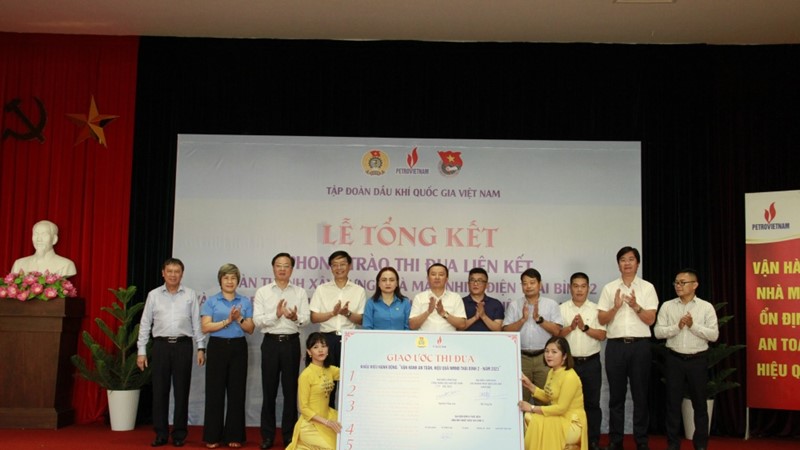 Công đoàn Dầu khí Việt Nam tổng kết Phong trào thi đua liên kết tại dự án NMNĐ Thái Bình 2