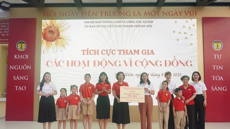 Tuyên truyền tiết kiệm điện: Hành động nhỏ, ý nghĩa lớn