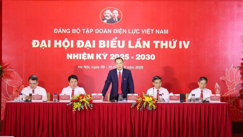 Đoàn kết - Dân chủ - Kỷ cương - Đột phá - Phát triển
