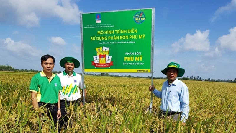 Chuyên gia Phú Mỹ chia sẻ giải pháp tái tạo đất bền vững