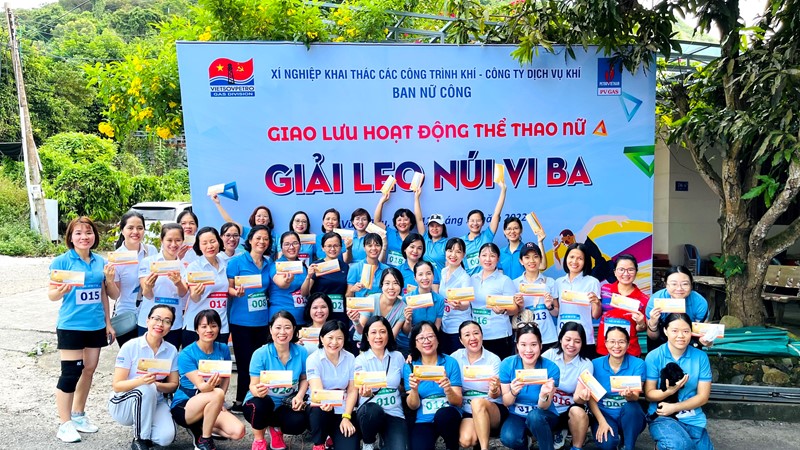 Giao lưu 2 Ban Nữ công DVK và Xí nghiệp Khí VSP 