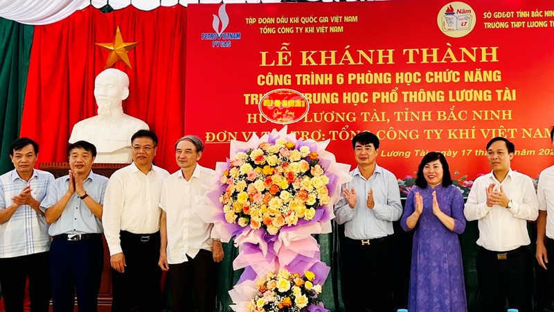 PV GAS hỗ trợ xây dựng khu dạy học chức năng trường THPT Lương Tài – Bắc Ninh