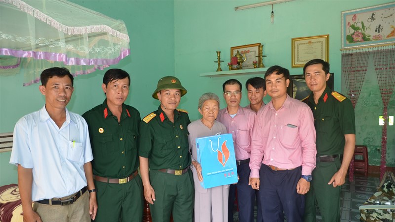 Đảng bộ Công ty Lọc hóa dầu Bình Sơn 15 năm xây dựng và phát triển cùng Đảng bộ Tập đoàn Dầu khí Quốc gia