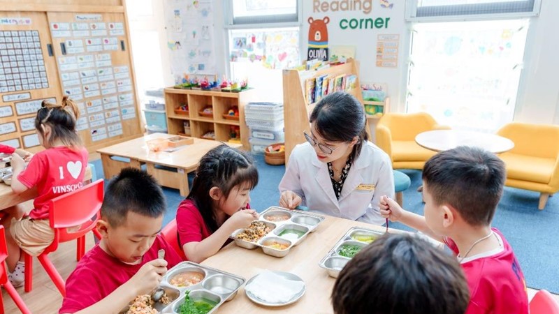 Vinschool và Vinmec ký thỏa thuận hợp tác toàn diện, nâng chuẩn chăm sóc sức khỏe mầm non cho hơn 15.000 học sinh