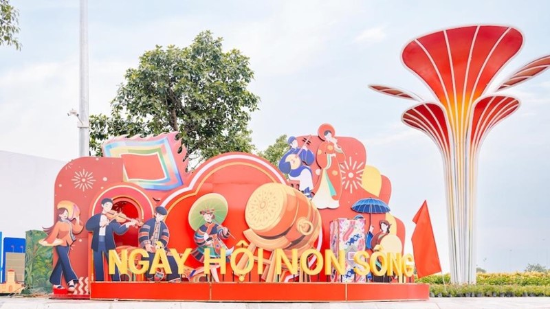Triển lãm A80 nóng từng giờ, hình ảnh đầu tiên cho thấy mức độ “khủng” đến choáng ngợp