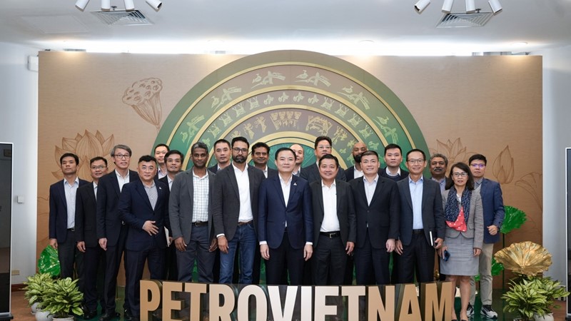 Petrovietnam tăng cường hợp tác công nghệ với Qualcomm và VNPT trong lĩnh vực năng lượng