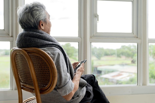 Hãy kiên nhẫn với người già