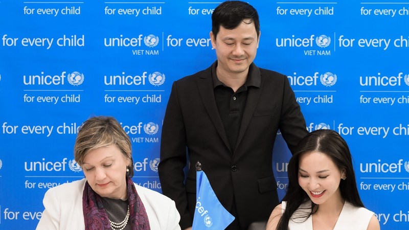 Nữ beauty blogger nổi tiếng Hannah Olala quyên góp 1 triệu USD cho UNICEF Việt Nam 
